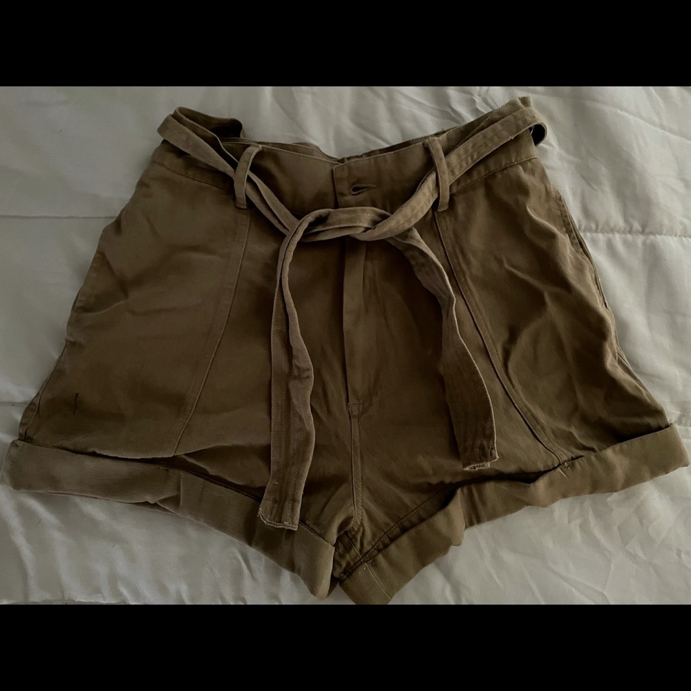 This shorts are brand new, never wore them